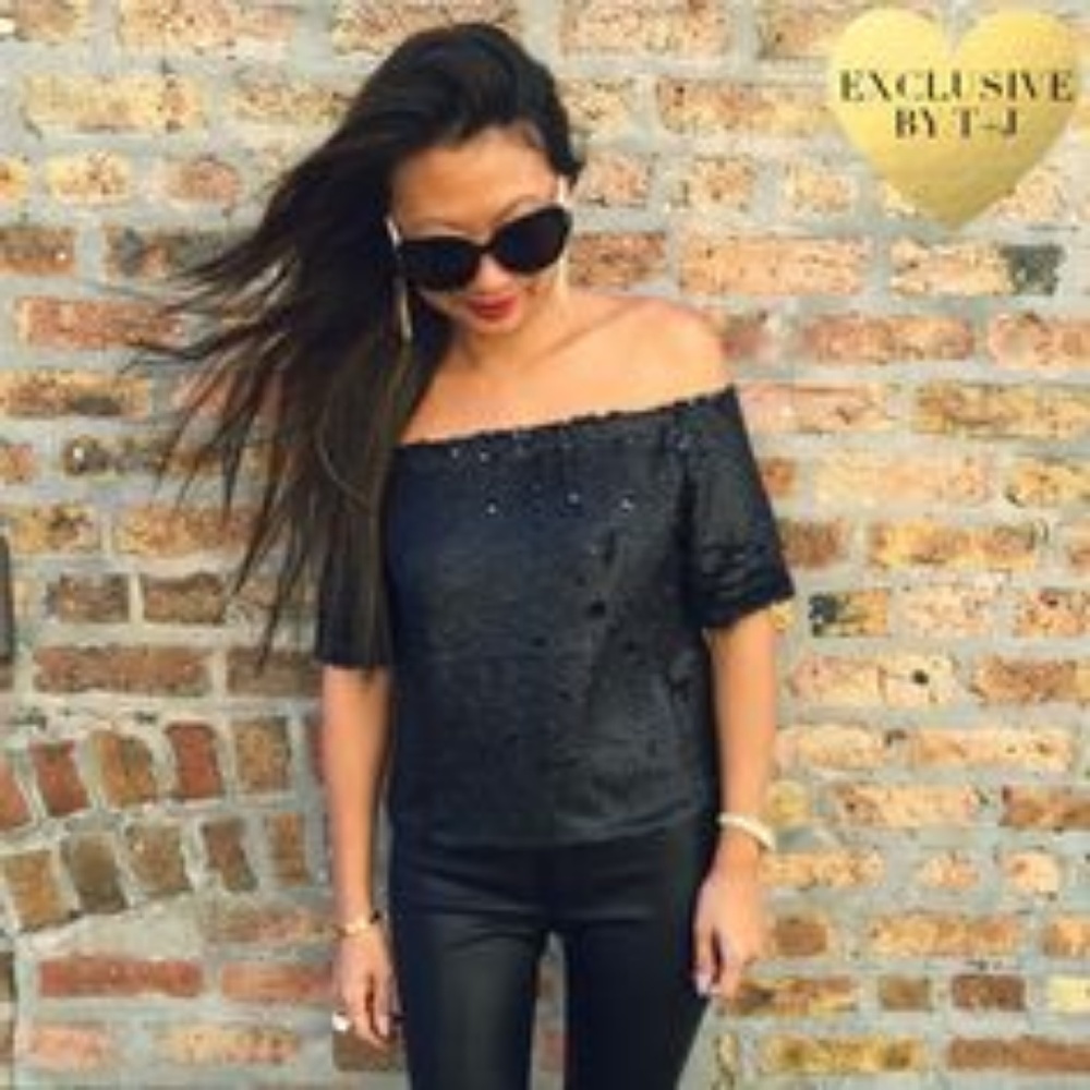 Tiff &  Jen off the shoulder sequin top